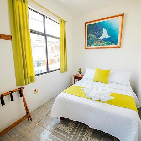 Suites En El Centro Puerto Ayora  Exteriér fotografie