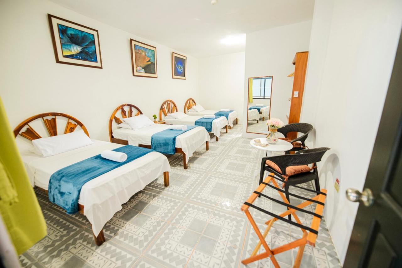 Suites En El Centro Puerto Ayora  Exteriér fotografie