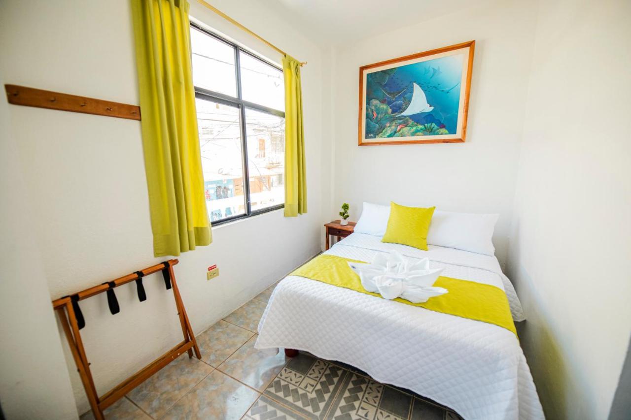 Suites En El Centro Puerto Ayora  Exteriér fotografie