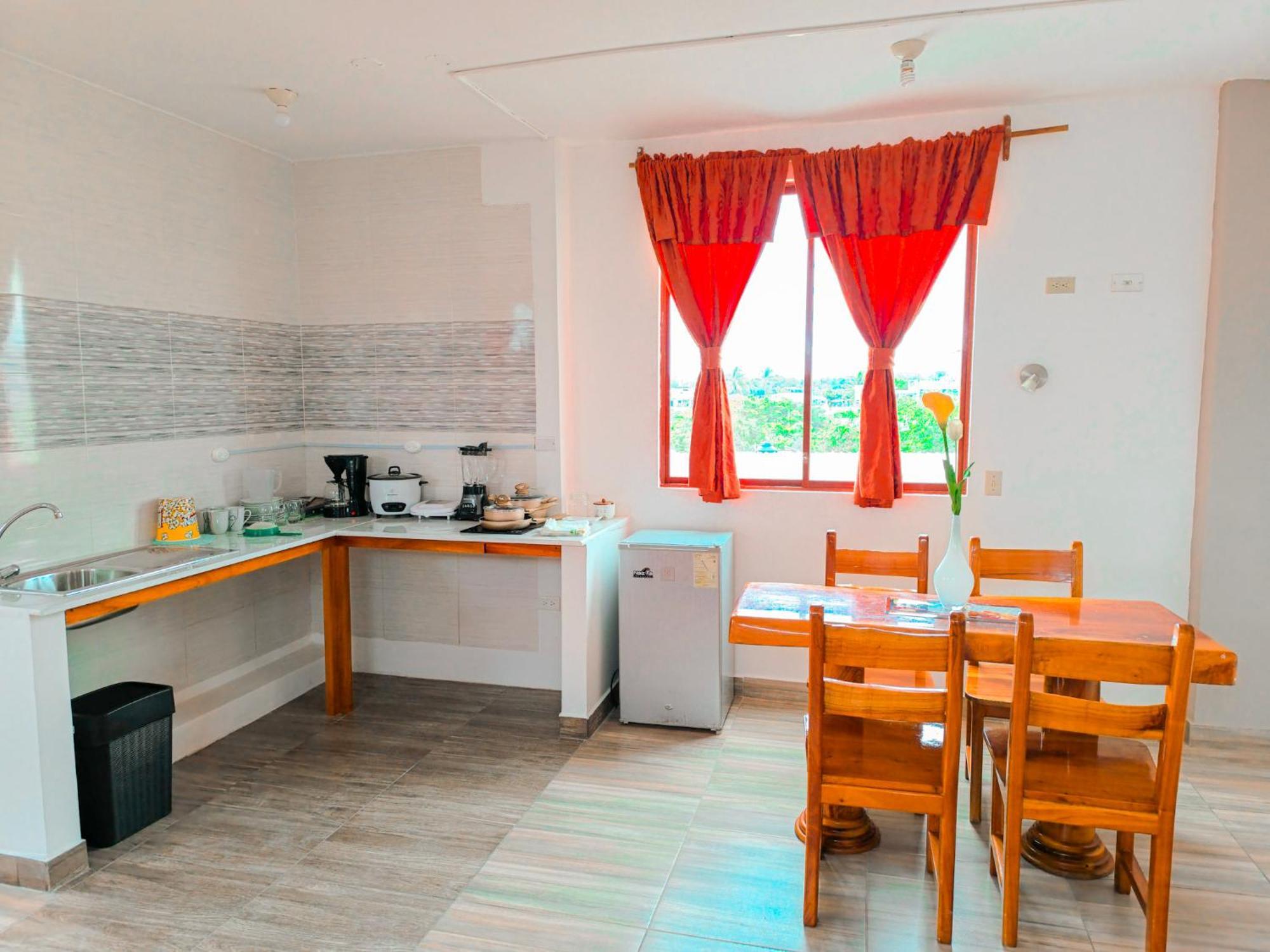 Suites En El Centro Puerto Ayora  Exteriér fotografie
