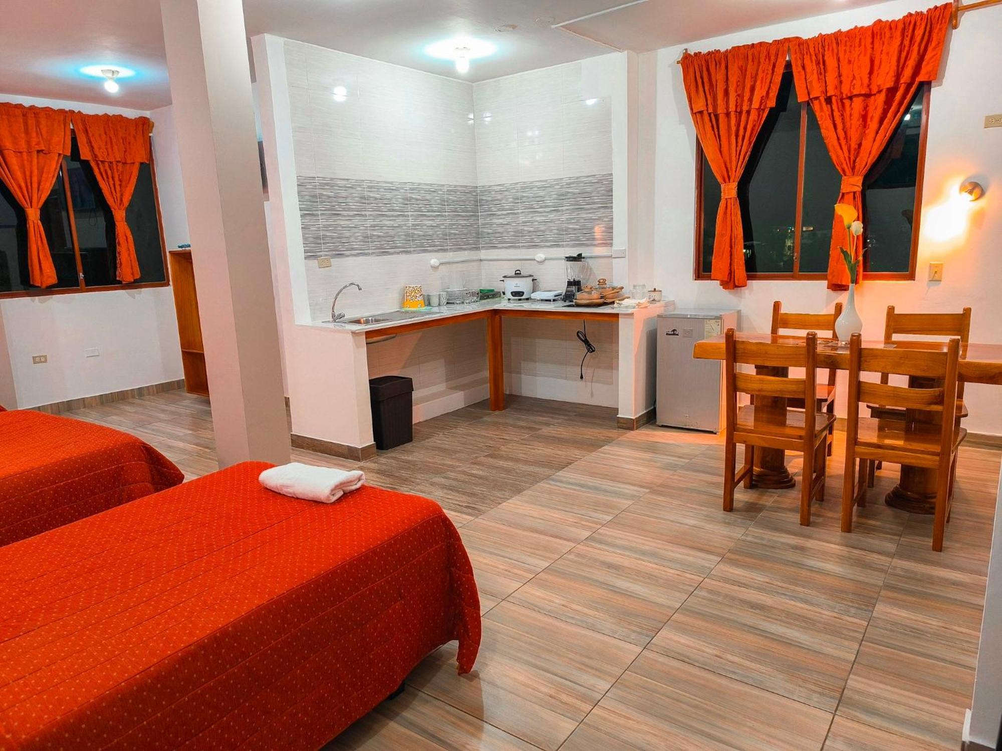 Suites En El Centro Puerto Ayora  Exteriér fotografie